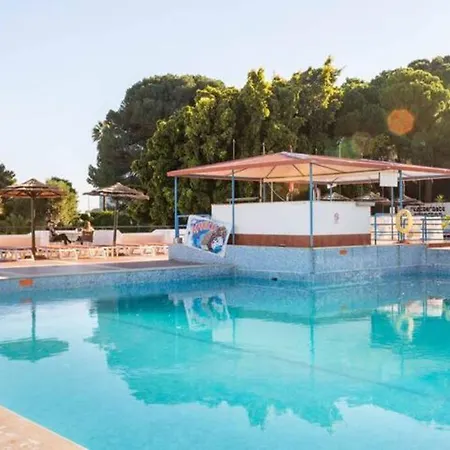 Lagoon Bleue Апартаменты *